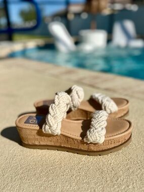 DV Dolce Vita Bondi Cork Wedge Sandals, SIze 6.5, NWOT